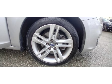 2015 Volvo V60 D2 SE 5DR...LOW MILEAGE... €10,950 thumbnail