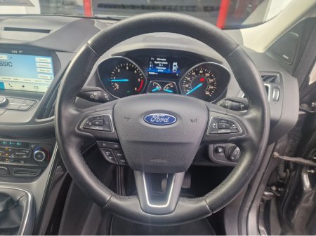 2017 Ford Kuga - thumbnail 13