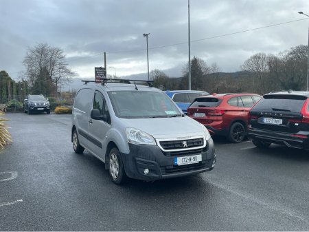 2017 Peugeot Partner PROFESSIONAL 1.6 BLUE HDI 100 €7,495 thumbnail