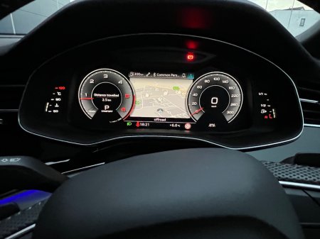 2019 Audi Q8 - thumbnail 25