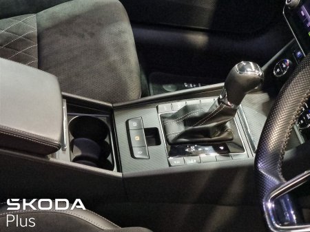 2023 Skoda Superb - thumbnail 16