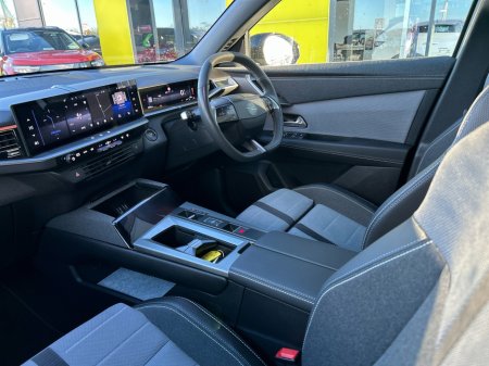 2025 Opel Grandland GS SUV 1.2 136PS MHE €38,950 thumbnail