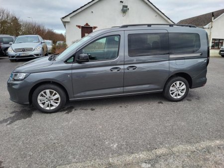 2025 Volkswagen Caddy Maxi Life 2.0l 122bhp €42,995