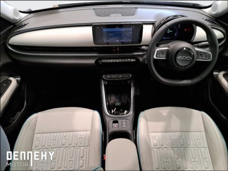 2025 Fiat 600 La Prima 54kWh €39,695