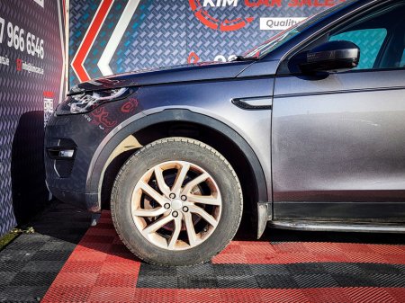 2017 Land Rover Discovery Sport 2.0 TD4 SE TEC TECH 180PS 7SEATS AUTO €14,950 thumbnail