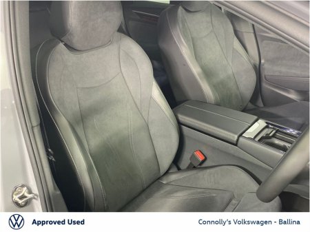 2025 Volkswagen ID.7 TOURER PRO PLUS *Demo Sale* €49,995 thumbnail