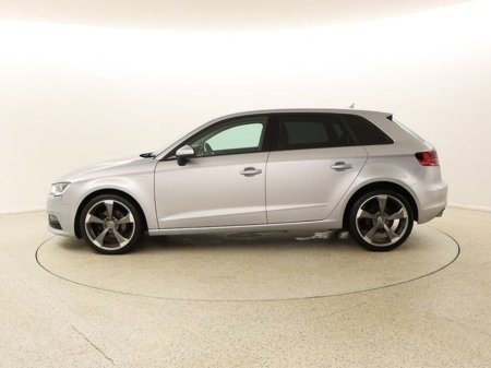 2015 Audi A3  €12,250