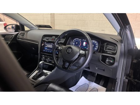 2020 Volkswagen Golf 1.4 Highline Leather €24,940
