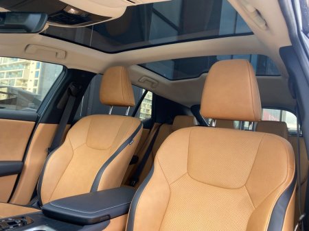 2024 Lexus RZ - thumbnail 17