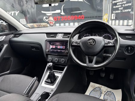 2018 Skoda Octavia - thumbnail 13