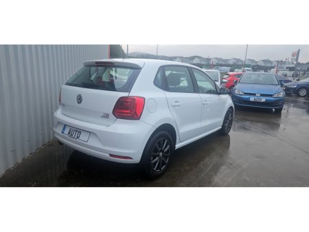 2015 Volkswagen Polo AUTOMATIC 1.2 COMFORTLINE DSG LOW KMS €10,450 thumbnail