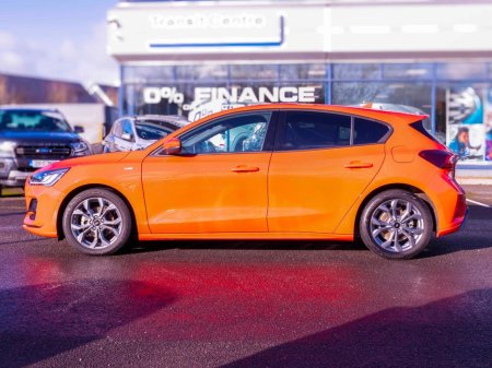 2024 Ford Focus 2024 Ford Focus 1.0L EcoBoost 125PS ST-Line €26,950 thumbnail