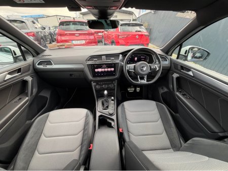 2019 Volkswagen Tiguan R-LINE 4WD - 2.0L DIESEL - AUTO - 12M WARRANTY - CAR: 1724 €32,950 thumbnail