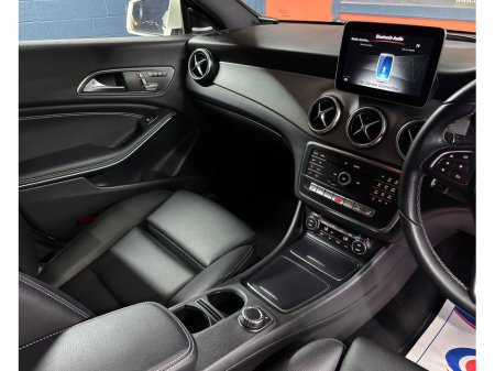 2017 Mercedes-Benz CLA Class - thumbnail 35