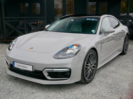 2023 Porsche Panamera - thumbnail 8
