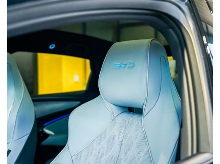 2026 BYD Seal Design 310bhp 570km Range €47,450 thumbnail