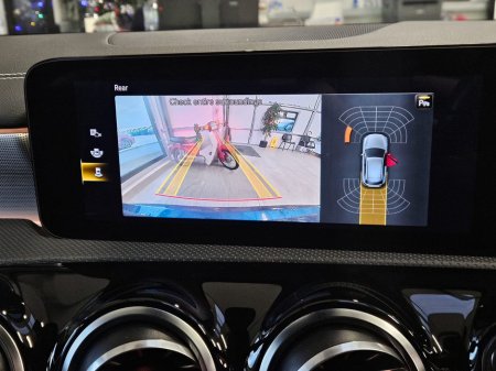 2021 Mercedes-Benz A Class A 250 E PHEV A/T AMG Line €26,950 thumbnail