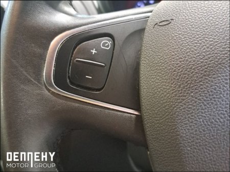 2019 Renault Captur - thumbnail 22