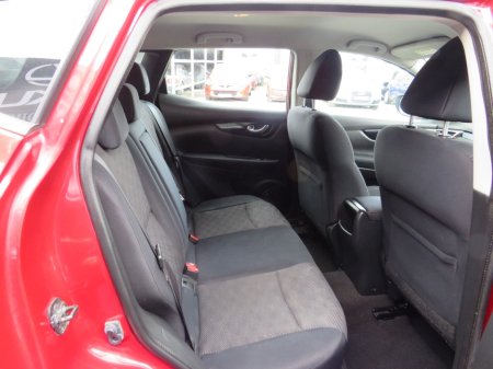 2014 Nissan Qashqai - thumbnail 7