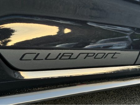 2016 Volkswagen Golf - thumbnail 4