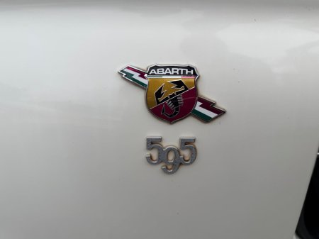2015 Abarth 595C - thumbnail 16