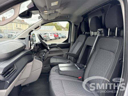 2026 Ford Transit Custom LIMITED LWB 2.0 136PS **BODY KIT** €39,850