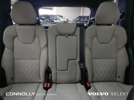 2026 Volvo XC90 Xc90 + T8 Phev Awd Auto thumbnail