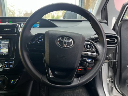 2022 Toyota Prius - thumbnail 9