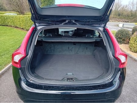 2015 Volvo V60 - thumbnail 10