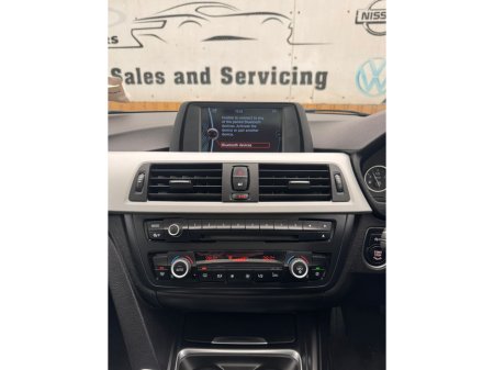 2012 BMW 3 Series - thumbnail 27