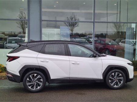 2022 Hyundai Tucson - thumbnail 3