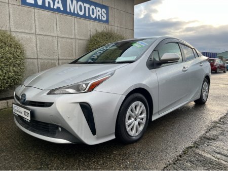 2021 Toyota Prius S 4WD AUTOMATIC HYBRID 1.8 PETROL //KEYLESS ENTRY//REVERSE CAMERA//ADAPTIVE CRUISE CONTROL// €19,950 thumbnail