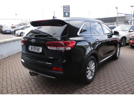 2016 Kia Sorento - thumbnail 4