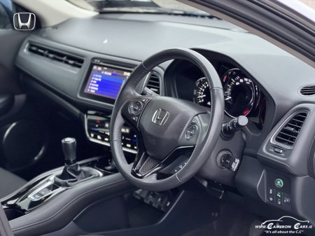 2018 Honda HR-V 1.5 VTEC WITH ONLY 57000km €18,950 thumbnail