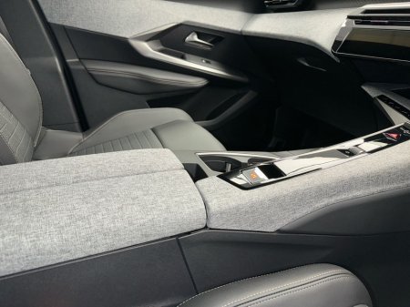 2026 Peugeot 3008 - thumbnail 25