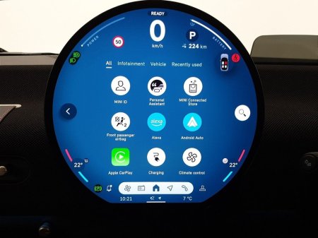 2025 MINI Hatch Cooper E €25,950 thumbnail