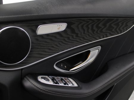 2018 Mercedes-Benz C Class C SERIES D AMG LINE 4DR AUTO €24,950 thumbnail