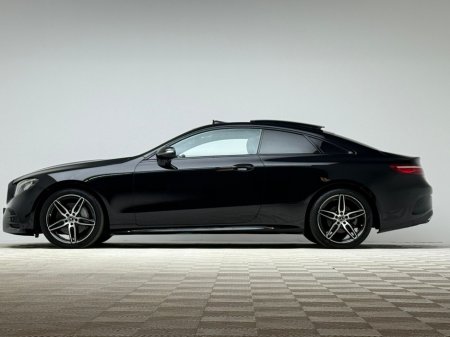 2019 Mercedes-Benz E Class E200 AMG LINE COUPE *PAN ROOF* €35,990 thumbnail
