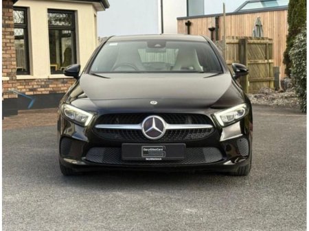 2019 Mercedes-Benz A Class - thumbnail 2