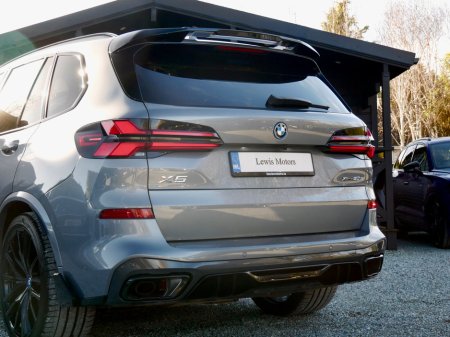 2025 BMW X5 xDrive50e M Sport €99,950 thumbnail