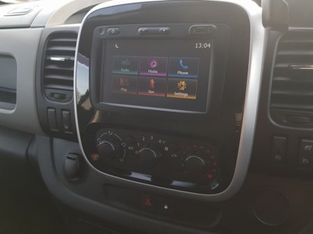 2018 Renault Trafic LL 120 SPORT LWB (Serviced AND TESTED €10,250 thumbnail