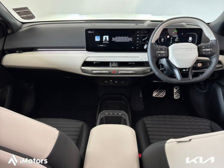 2025 Kia EV4 - thumbnail 16
