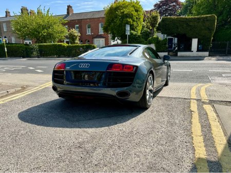2011 Audi R8 *TINY MILAGE* V10 *MANUAL* QUATTRO 2DR €114,900