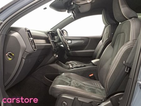 2022 Volvo XC40 PHEV T4 (197hp) R-Design FWD €33,880 thumbnail