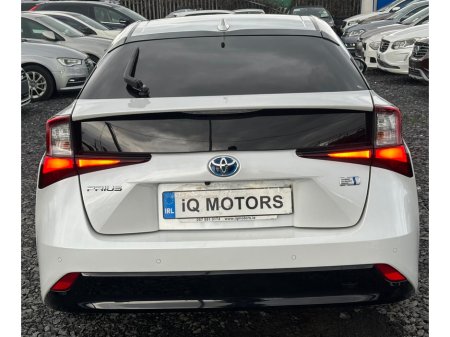 2021 Toyota Prius - thumbnail 5