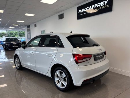 2016 Audi A1 1.0TFSI 95HP S Tronic SE €11,950 thumbnail