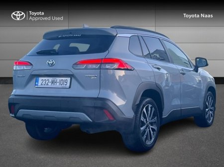 2023 Toyota Corolla Cross COROLLA CROSS SOL 1.8 €35,444 thumbnail