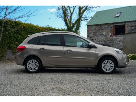 2010 Renault Clio - thumbnail 10