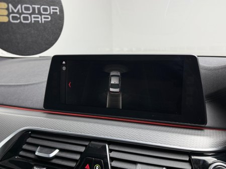 2018 BMW 5 Series 530E M SPORT €21,990 thumbnail