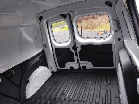 2020 Renault Kangoo EXPRESS ZE LL21 Z.E 33 BUSINESS 5DR AU €9,999 thumbnail